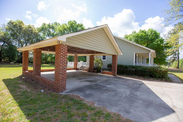 145 N Clemson Drive, Barnwell, SC 29812