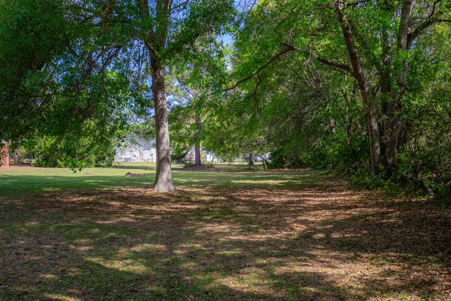 145 N Clemson Drive, Barnwell, SC 29812