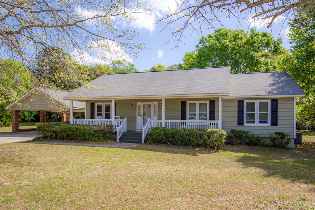 145 N Clemson Drive, Barnwell, SC 29812