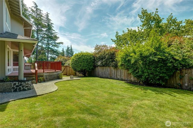 8808 NE 14th Street, Clyde Hill, WA 98004