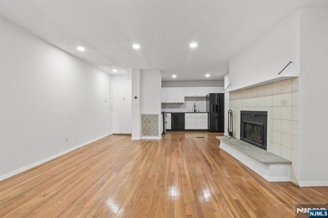 109 Grand Avenue 1A, Englewood, NJ 07631