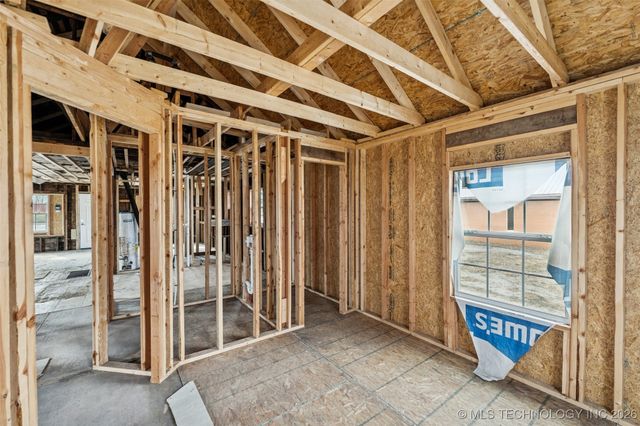 404 W Sequoyah Avenue, Vinita, OK 74301