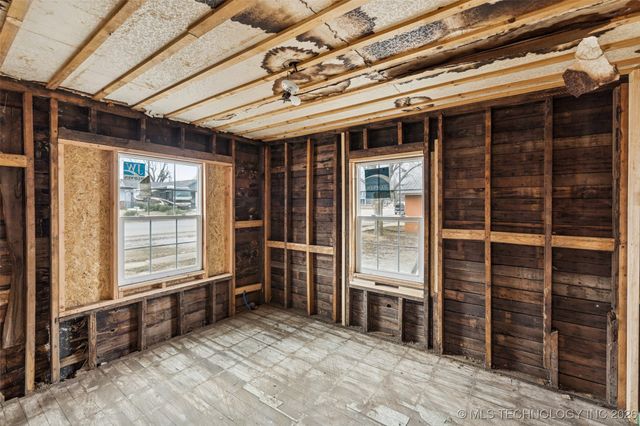 404 W Sequoyah Avenue, Vinita, OK 74301