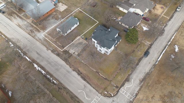 404 W Sequoyah Avenue, Vinita, OK 74301