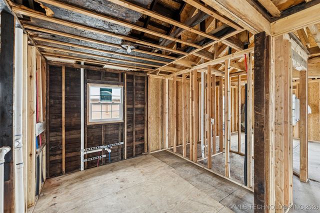 404 W Sequoyah Avenue, Vinita, OK 74301