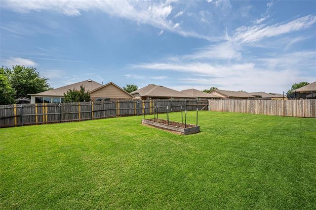 11428 NW 132nd Terrace, Piedmont, OK 73078