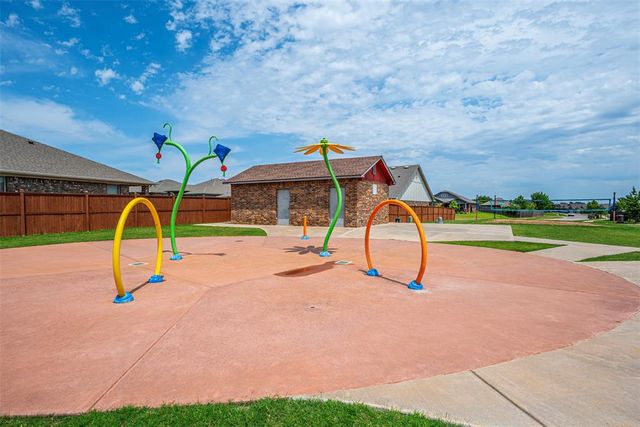 11428 NW 132nd Terrace, Piedmont, OK 73078