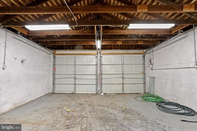 12509 WOLFSVILLE RD, Myersville, MD 21773