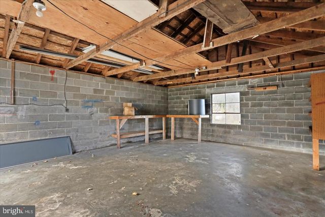 12509 WOLFSVILLE RD, Myersville, MD 21773