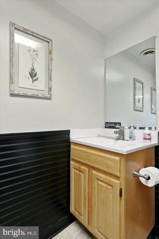 12509 WOLFSVILLE RD, Myersville, MD 21773
