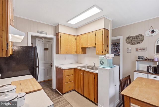 12509 WOLFSVILLE RD, Myersville, MD 21773