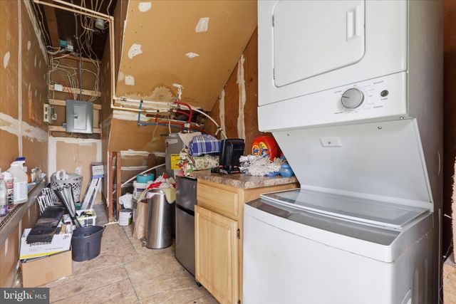 12509 WOLFSVILLE RD, Myersville, MD 21773
