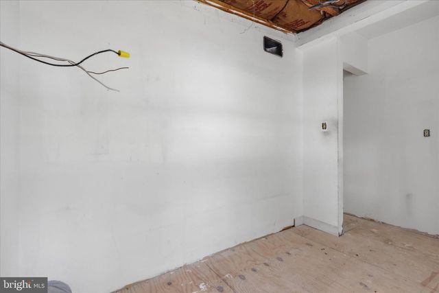 12509 WOLFSVILLE RD, Myersville, MD 21773