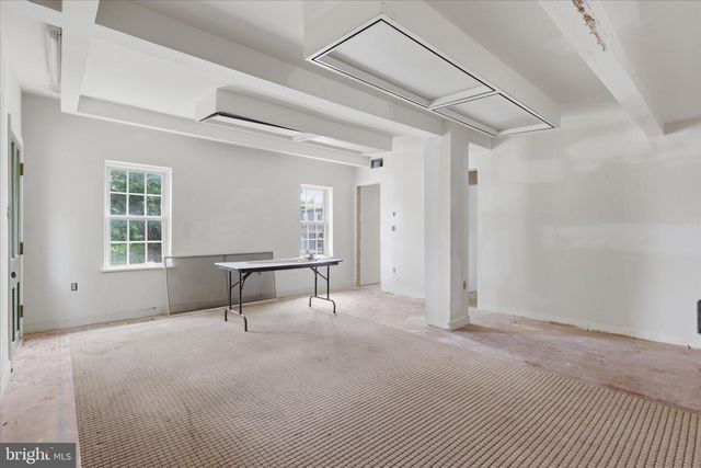 12509 WOLFSVILLE RD, Myersville, MD 21773