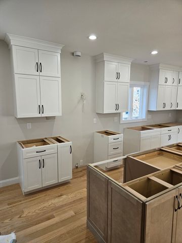 39 Tamarock Terrace, Stoneham, MA 02180