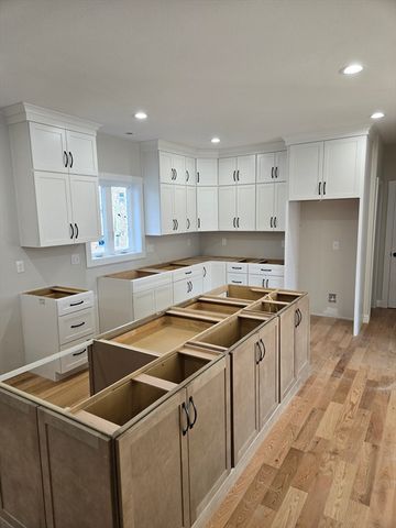 39 Tamarock Terrace, Stoneham, MA 02180