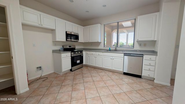 2341 W MUIRFIELD Drive, Anthem, AZ 85086