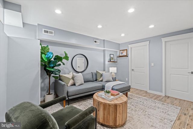 1208 ORONOCO ST, Alexandria, VA 22314