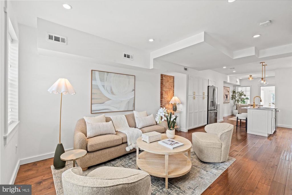 1208 ORONOCO ST, Alexandria, VA 22314