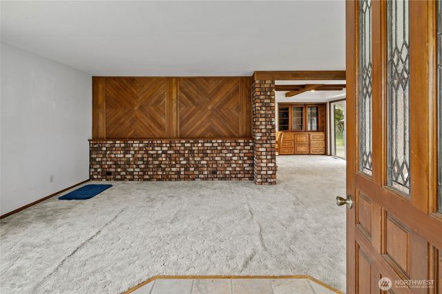 410 1st Street, Easton, WA 98925