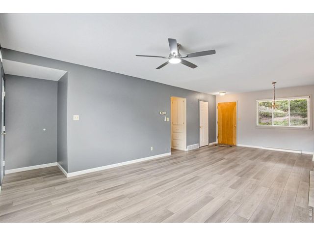 108 Meadowview Dr, Estes Park, CO 80517