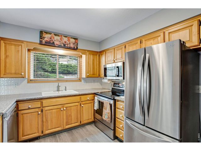 108 Meadowview Dr, Estes Park, CO 80517