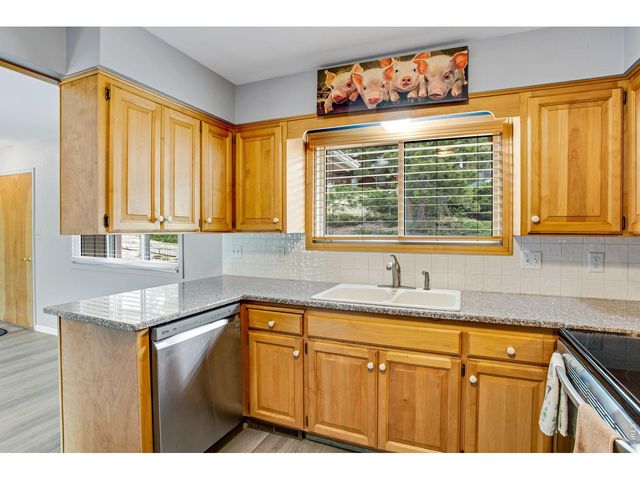 108 Meadowview Dr, Estes Park, CO 80517