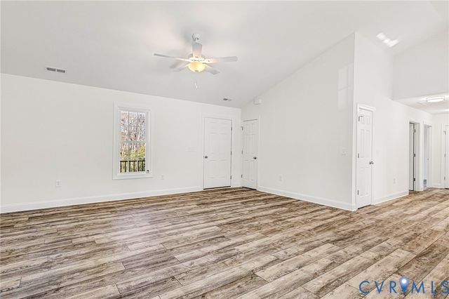 125 Ferry Landing Rd, Dunnsville, VA 22454