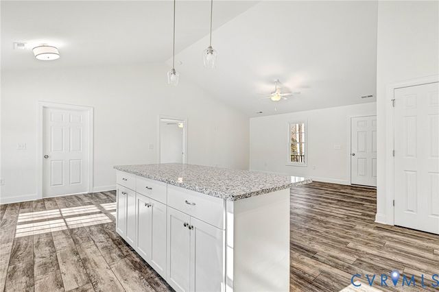 125 Ferry Landing Rd, Dunnsville, VA 22454