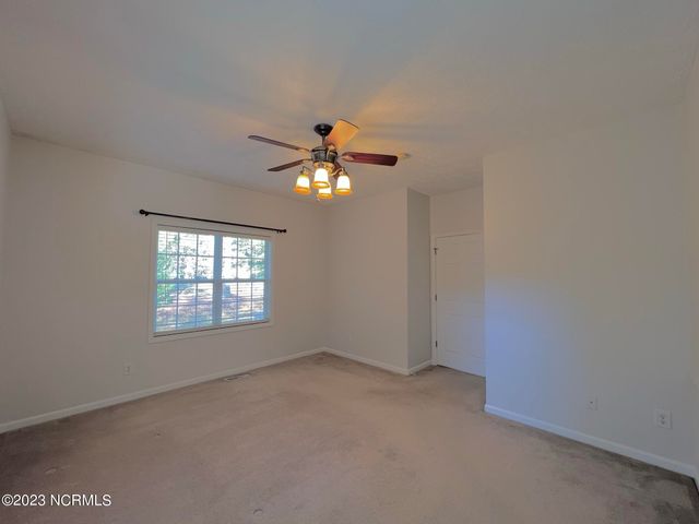 150 Sandhills Circle, Pinehurst, NC 28374