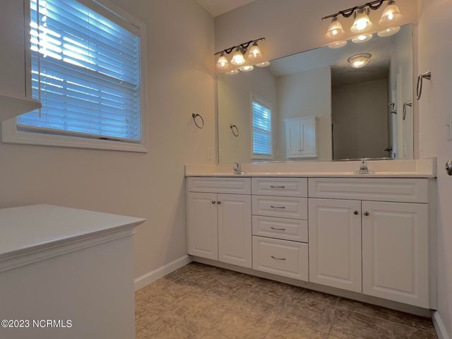 150 Sandhills Circle, Pinehurst, NC 28374