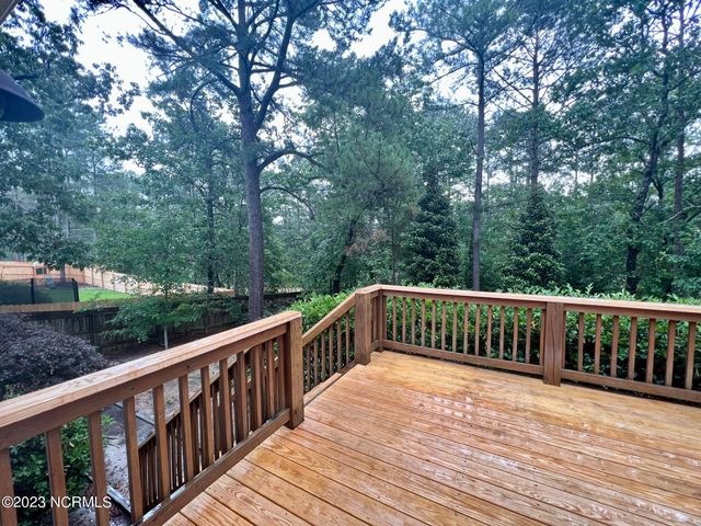 150 Sandhills Circle, Pinehurst, NC 28374