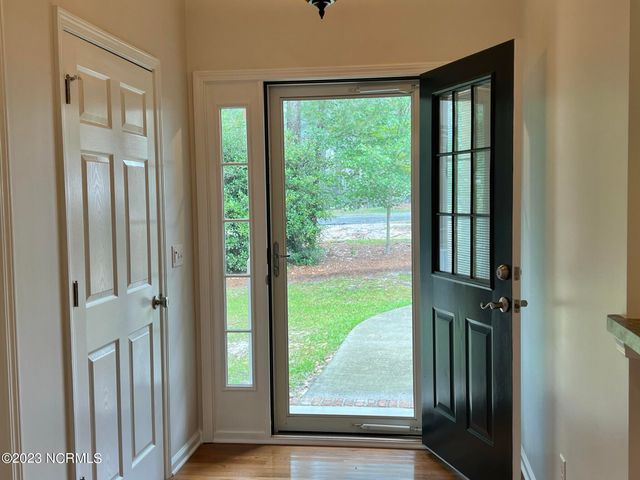 150 Sandhills Circle, Pinehurst, NC 28374