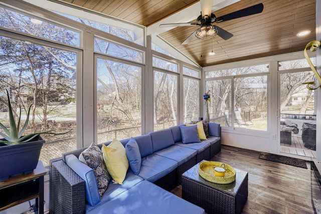 12210 51st Avenue N, Plymouth, MN 55442