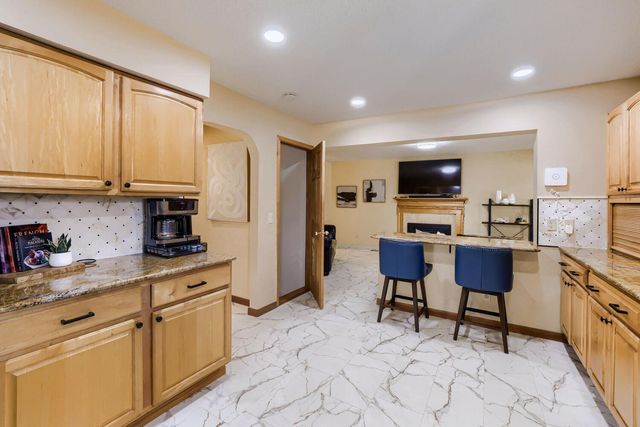 12210 51st Avenue N, Plymouth, MN 55442