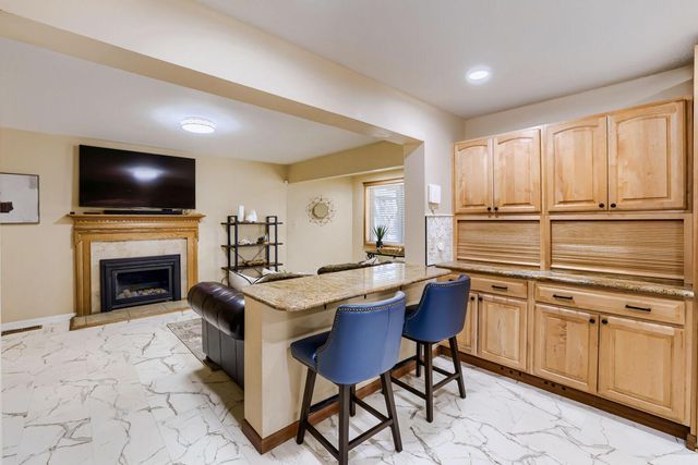 12210 51st Avenue N, Plymouth, MN 55442