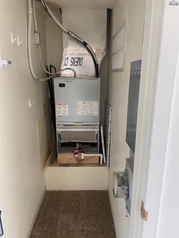 2100 SANTA FE STREET, Wichita Falls, TX 76309