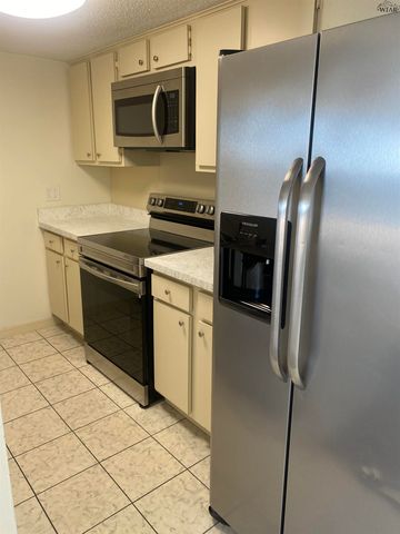 2100 SANTA FE STREET, Wichita Falls, TX 76309