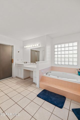6205 LA POSTA Drive, El Paso, TX 79912
