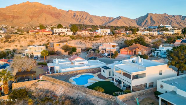 6205 LA POSTA Drive, El Paso, TX 79912