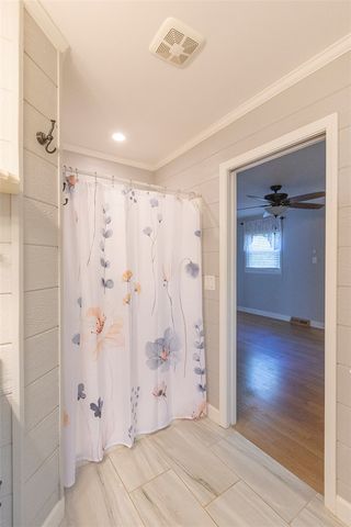 105 Hillandale Road, Seneca, SC 29672