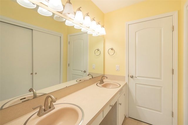 105 Hillandale Road, Seneca, SC 29672