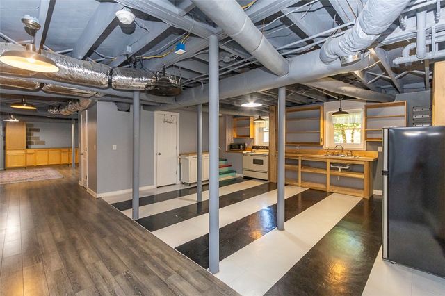 105 Hillandale Road, Seneca, SC 29672