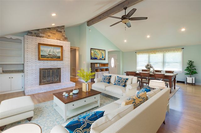 105 Hillandale Road, Seneca, SC 29672