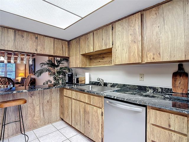 7623 RADCLIFFE CIRCLE 101A, Port Richey, FL 34668