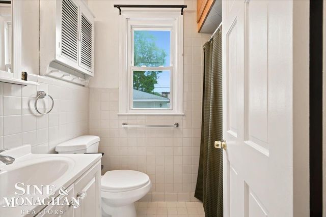15743 Ash Avenue, Eastpointe, MI 48021