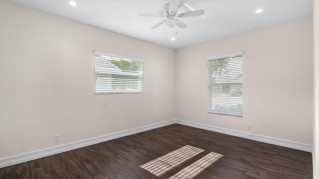 1041 SW 4th Street, Boca Raton, FL 33486