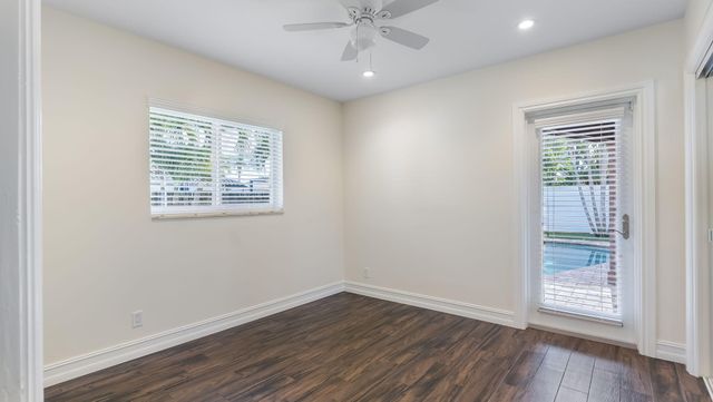 1041 SW 4th Street, Boca Raton, FL 33486