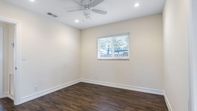 1041 SW 4th Street, Boca Raton, FL 33486