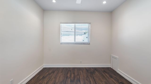 1041 SW 4th Street, Boca Raton, FL 33486
